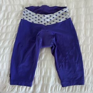 Lululemon Padded Pedal Pace Biking Biker Cycling Shorts Sz 2
